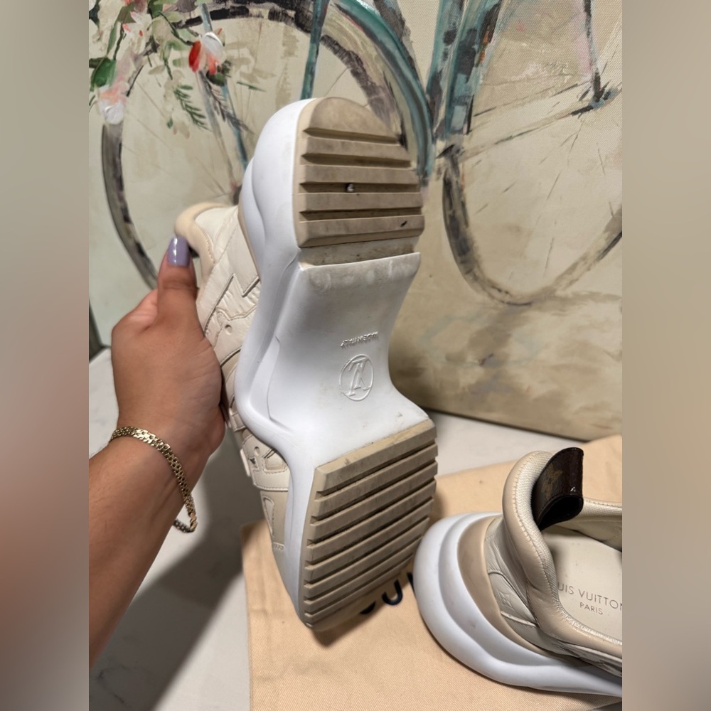 ONE DAY SALE✨
SALE✨Louis Vuitton archlight Cream and Multicolor Women's Sneakers - Picture 8 of 16